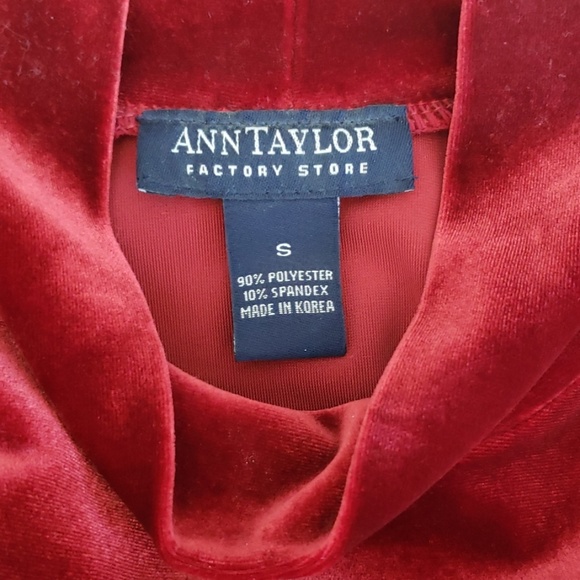 Ann Taylor Factory Sleeveless Velvet Top - Picture 4 of 4
